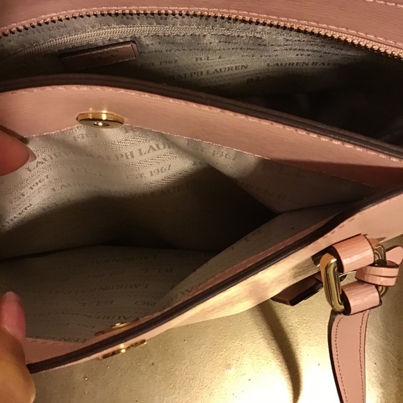 Handbag - Picture 5 of 6